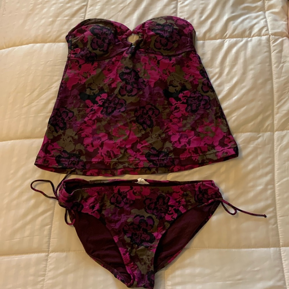 Converse Tankini